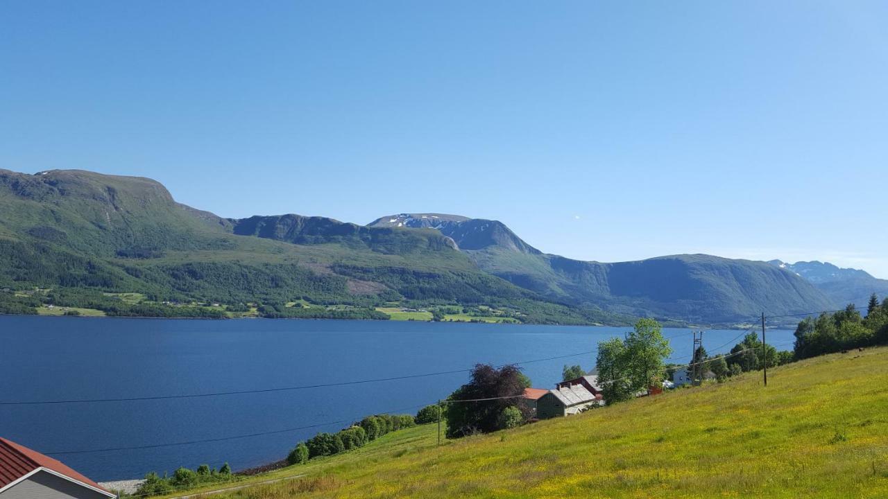 Kvernesfjorden Apartments Steinsgrenda Exteriér fotografie